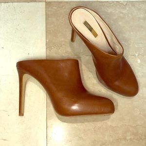 Brown ankle less booties